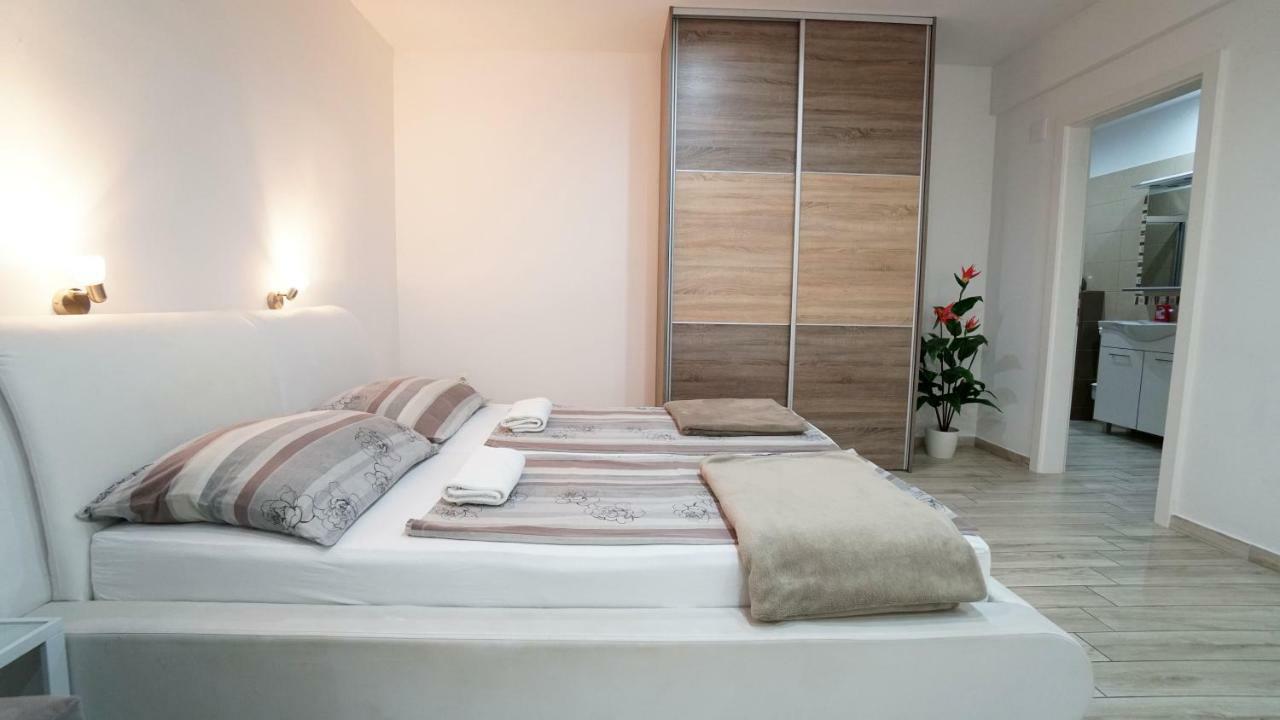 Apartments Lulic Zadar Ngoại thất bức ảnh